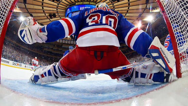 henrik-lundqvist-game-7-rangers-capitals.jpg